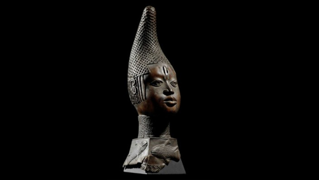 bronze head of queen idia