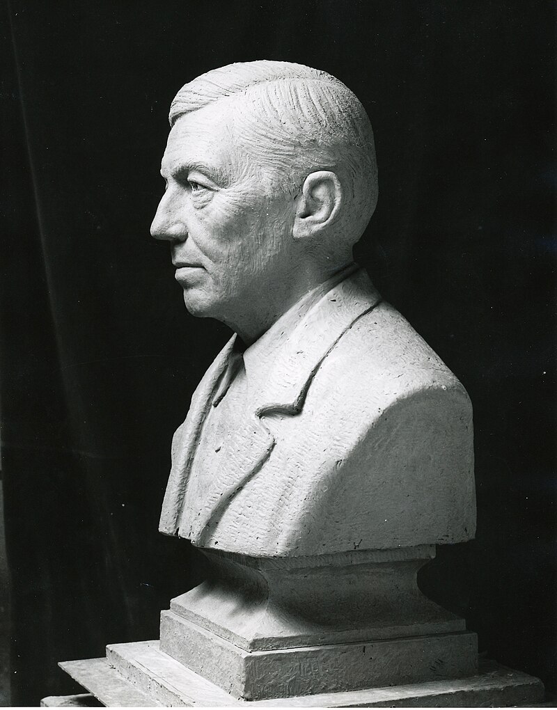 Lee Lawrie