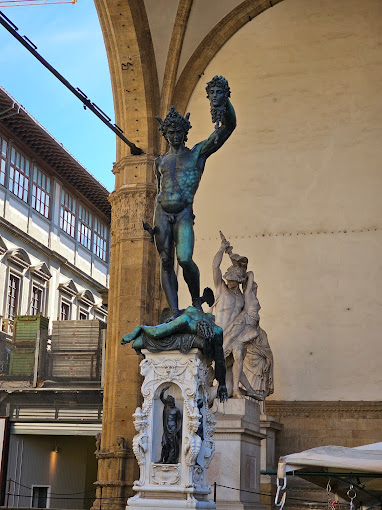 perseus with the head of medusa