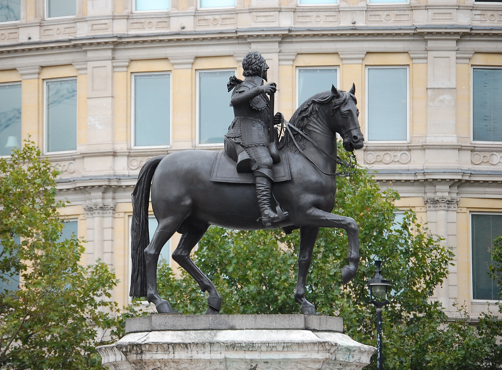 equestrian statue of charles I