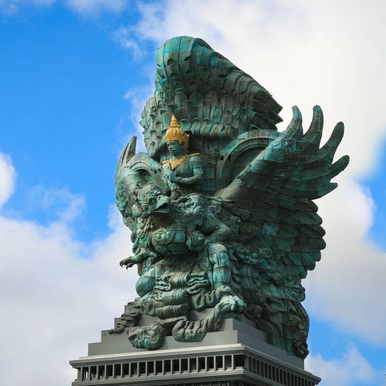 Garuda Wisnu Kencana Statue