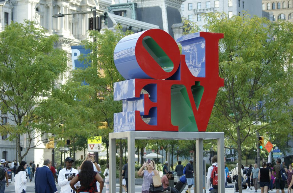 love sculpture