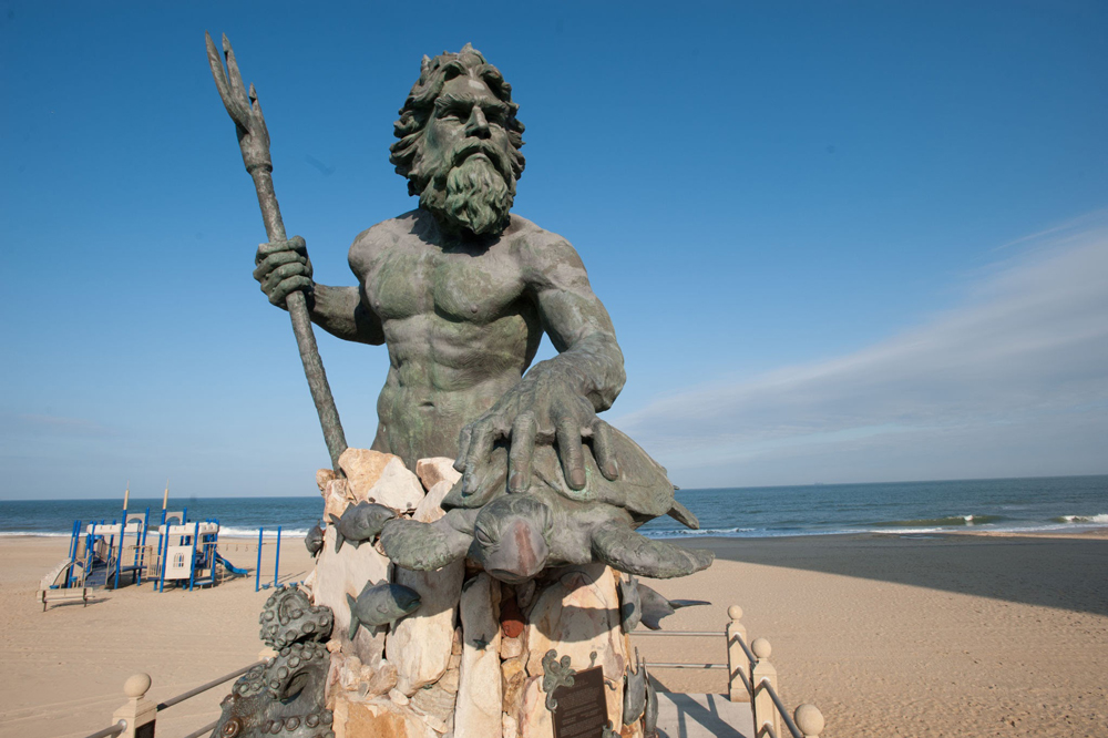 statue of Neptune