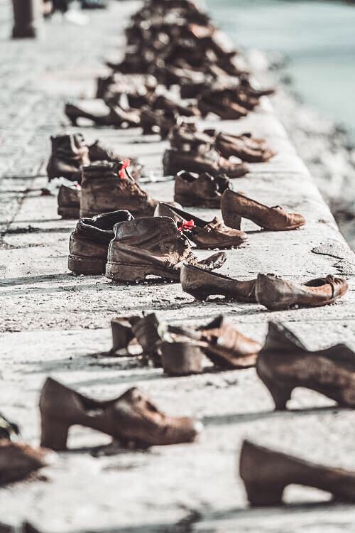 The Shoes on the Danube Bank