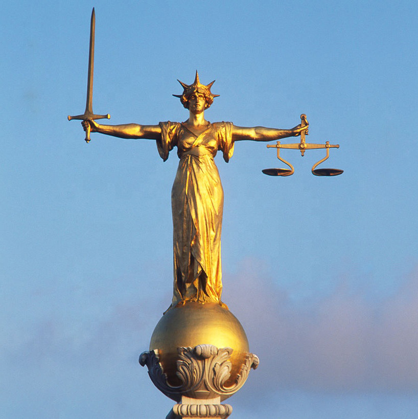 statue of lady of justice