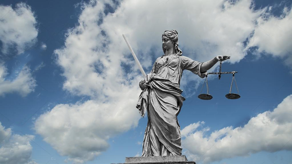 statue of lady of justice
