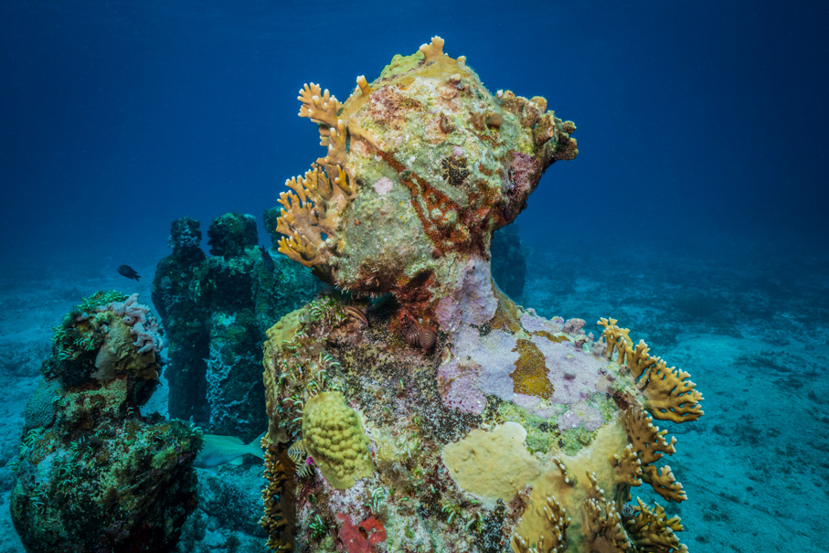 jason decaires taylor underwater sculpture