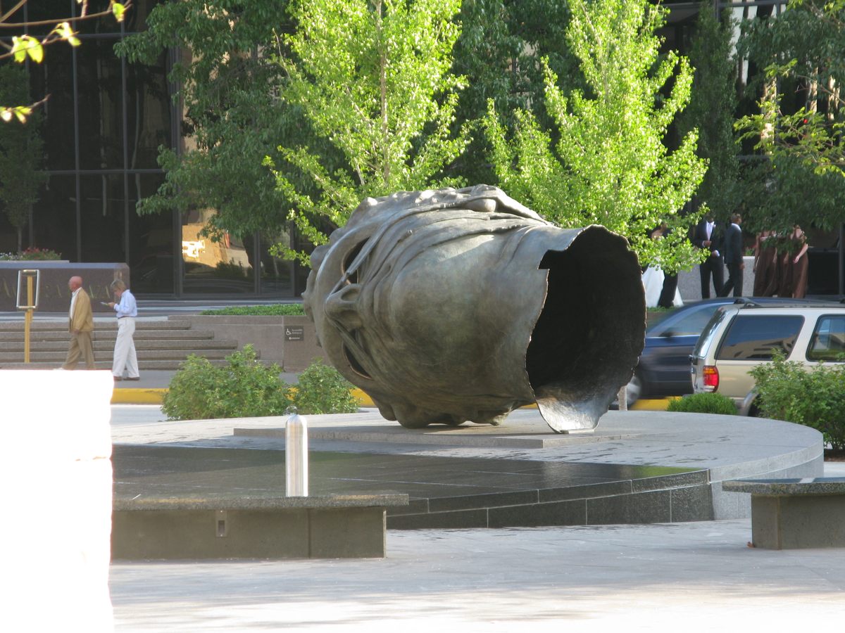 eros bendato sculpture