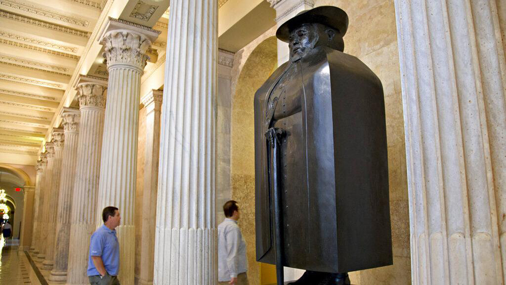 Father Damien Statue