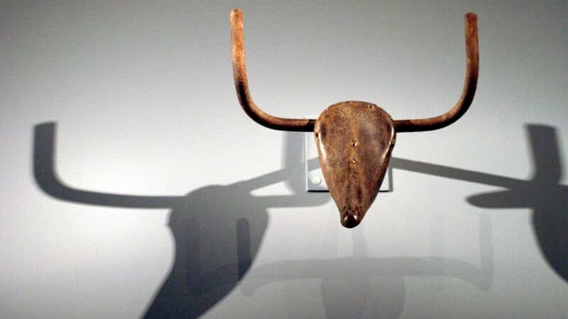 picasso bull sculpture