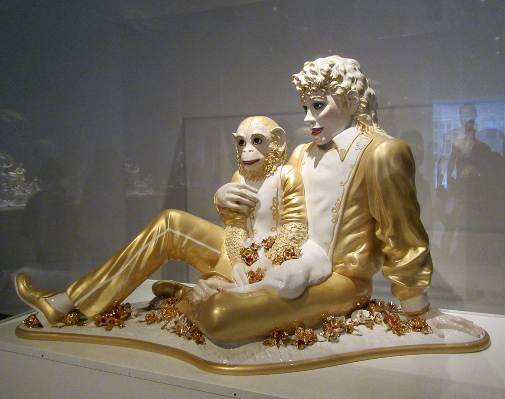 michael jackson bubbles sculpture