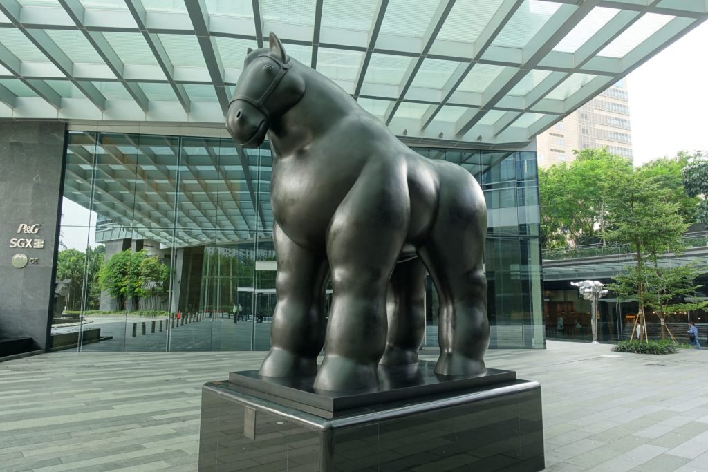 fernando botero horse sculpture