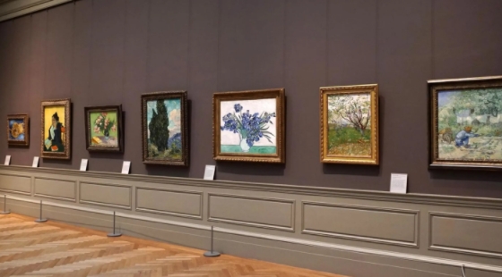 van gogh art gallery
