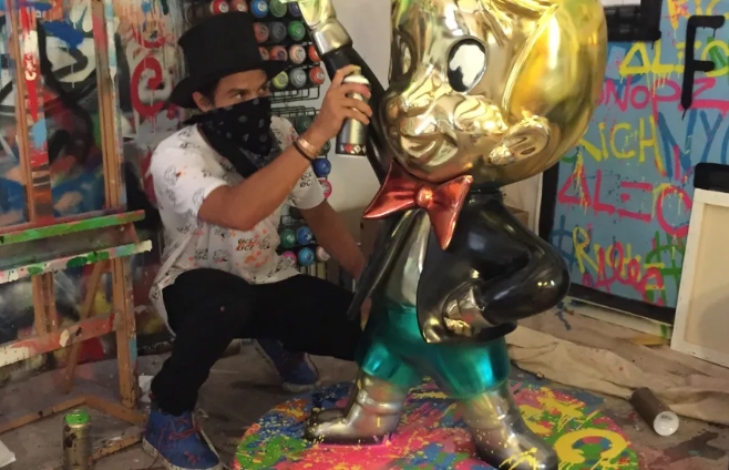 alec monopoly american psycho