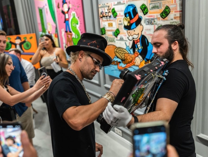 alec monopoly similar artists