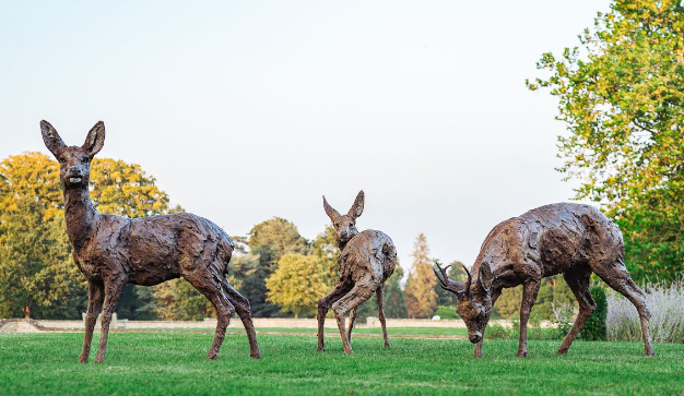 Hamish Mackie Sculptor