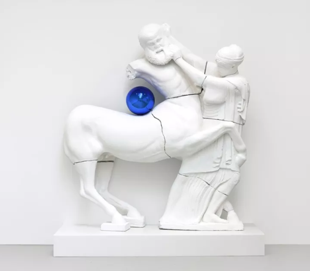 Orlinski and Jeff Koons: A Comparison of Styles