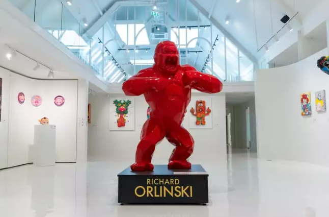 The Symbolism of Richard Orlinski Wild Kong