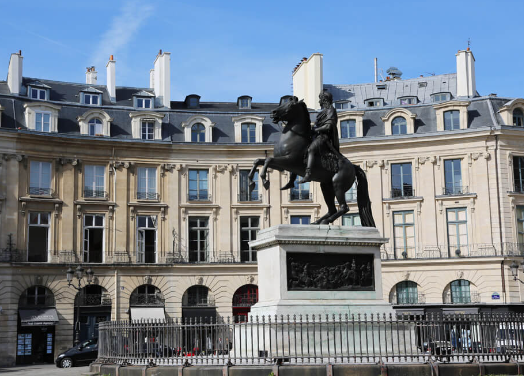 Napoleon Statues as Symbols of Authority in European City Squares