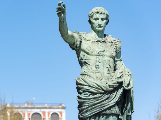 The Political Symbolism Behind Julius Caesar Statues
